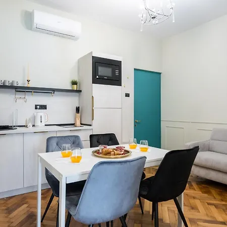 Apartment Highline Downtown Residences 2br 6 Persons